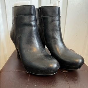 Nine West Boot Heels (Size 7)